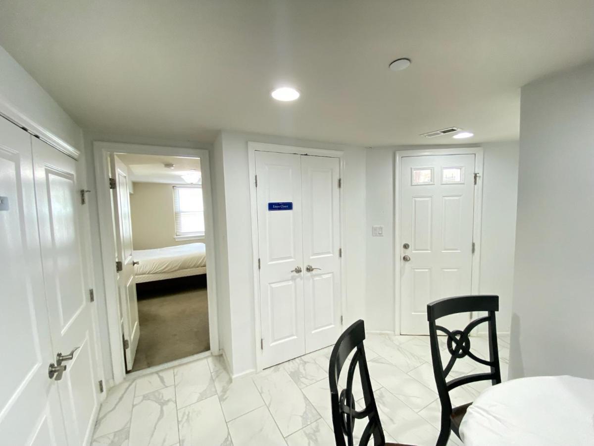 Lovely Remodeled 2Bdrm Basement Home Ουάσινγκτον Εξωτερικό φωτογραφία