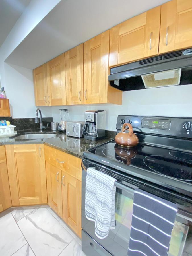 Lovely Remodeled 2Bdrm Basement Home Ουάσινγκτον Εξωτερικό φωτογραφία