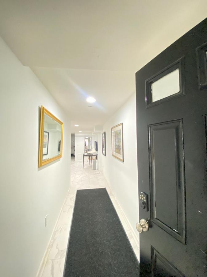 Lovely Remodeled 2Bdrm Basement Home Ουάσινγκτον Εξωτερικό φωτογραφία