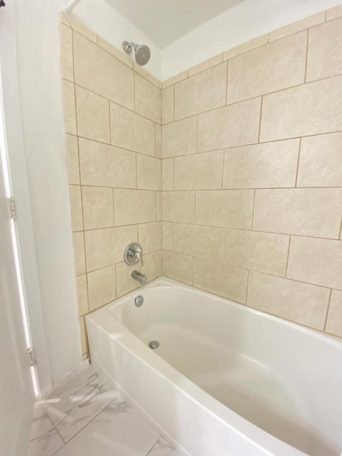 Lovely Remodeled 2Bdrm Basement Home Ουάσινγκτον Εξωτερικό φωτογραφία