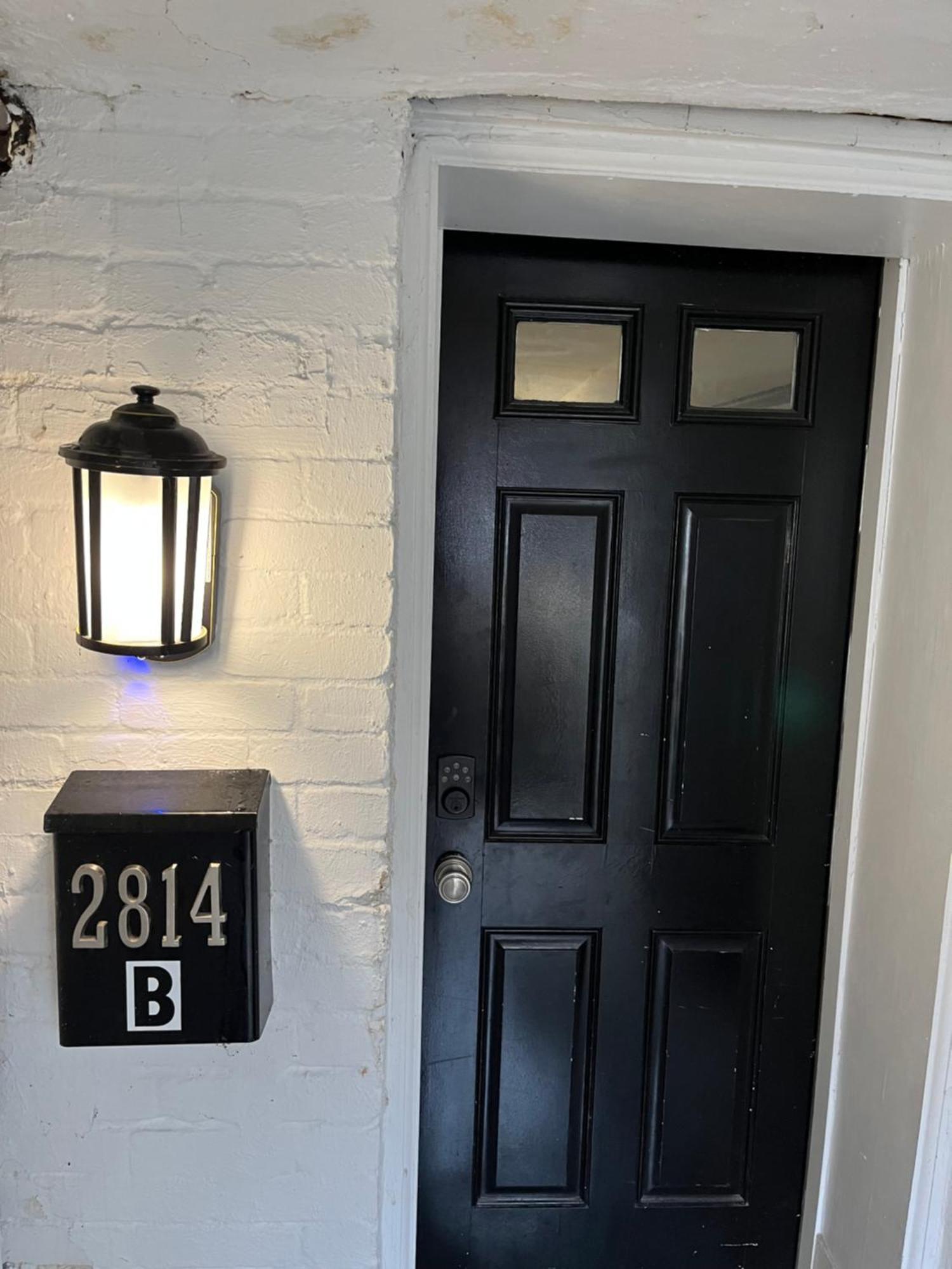 Lovely Remodeled 2Bdrm Basement Home Ουάσινγκτον Εξωτερικό φωτογραφία
